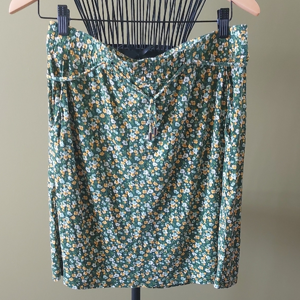 Floral Mini Skirt in Green